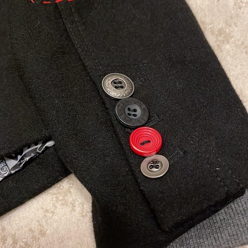 Fun Black Jacket - image 6